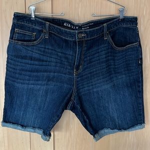 Ava & Viv bermudas 22W EUC